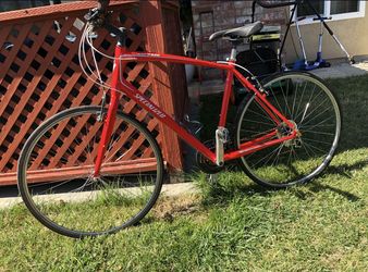 Sports Sirrus Bike