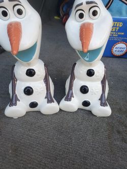 Olaf piggy banks