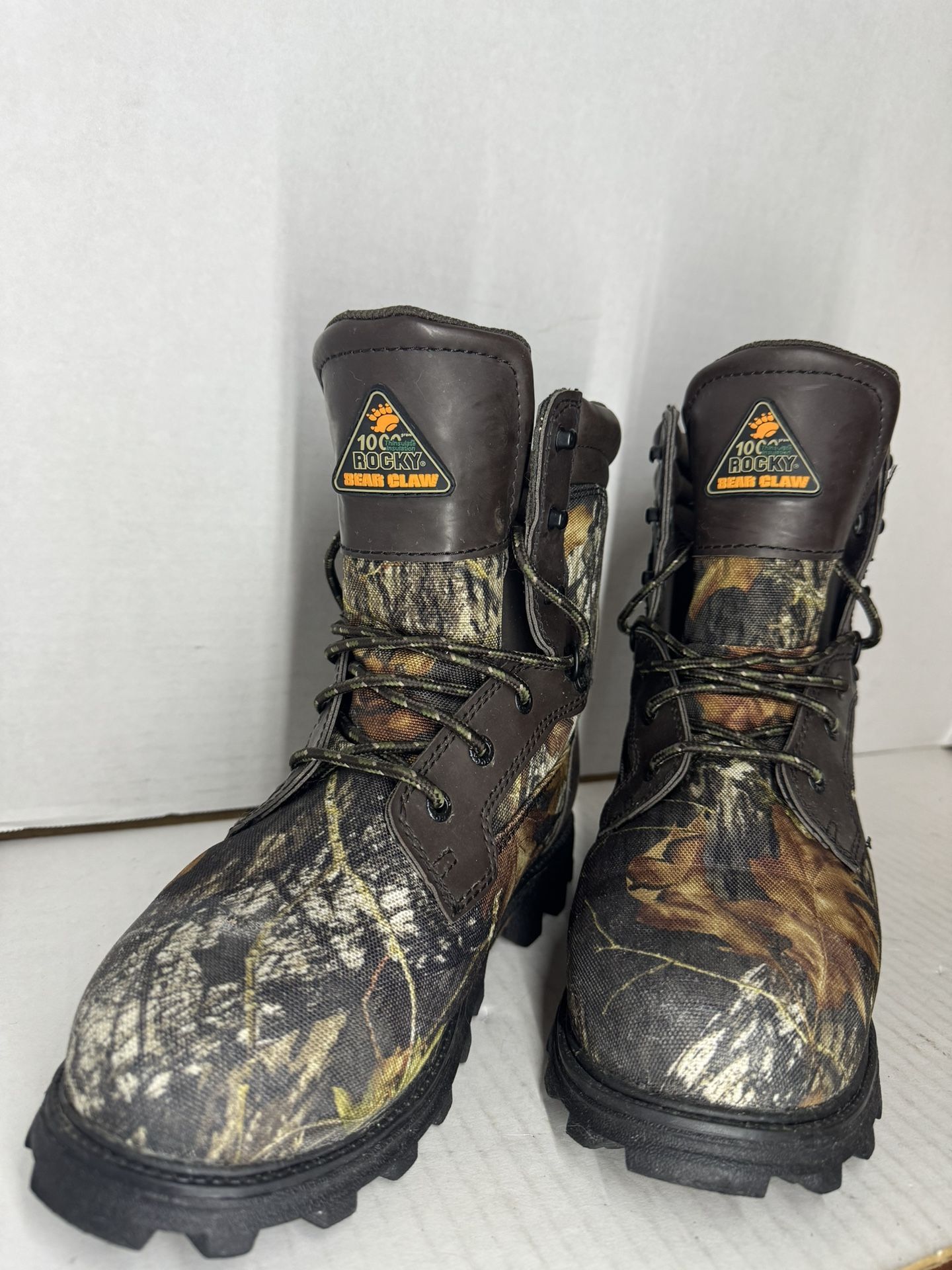 Rocky BearClaw Big Kids' Waterproof 1000G Insulated Outdoor Boot. U.S 5M
