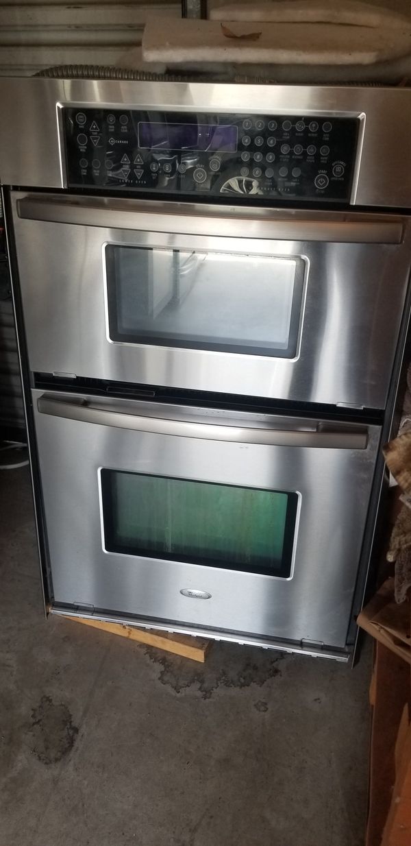 Whirlpool 27" stainless steel microwave and oven combo for Sale in