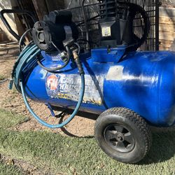 Campbell Hausfeld 26 Gal Compressor