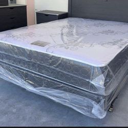 Set Full Size Mattress And Box Spring 