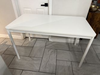 White Dinning Table Kitchen 