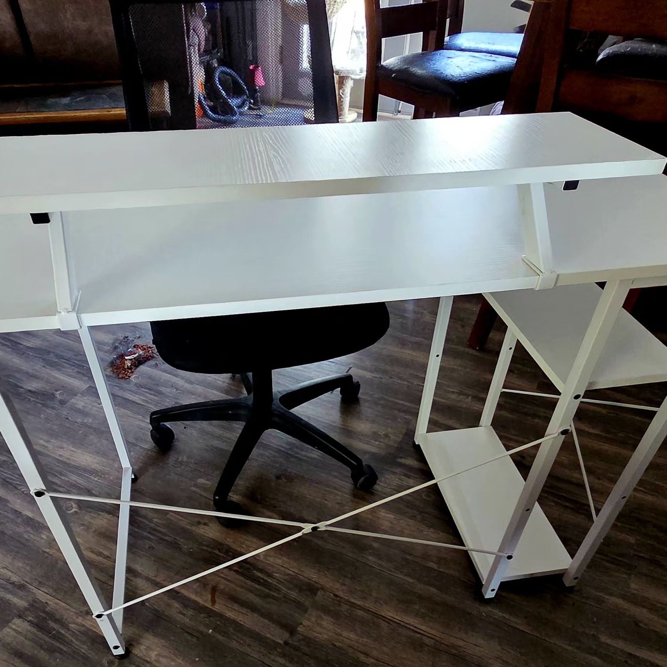 Desk With chair