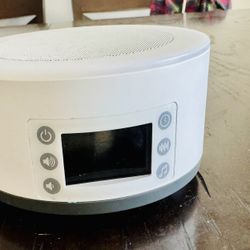 W1 White Noise Sound Machine 