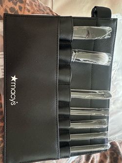 8 piece brush and apron