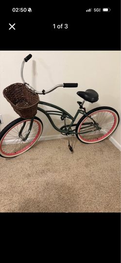 Women's beach cruiser