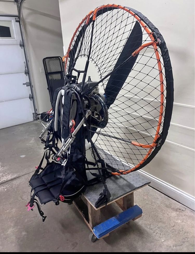 Paramotor_Motor_With_ Extras
