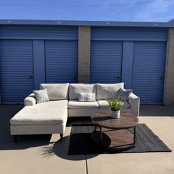 FREE DELIVERY - Modern Crème colored L-Shaped Sectional with Chaise 