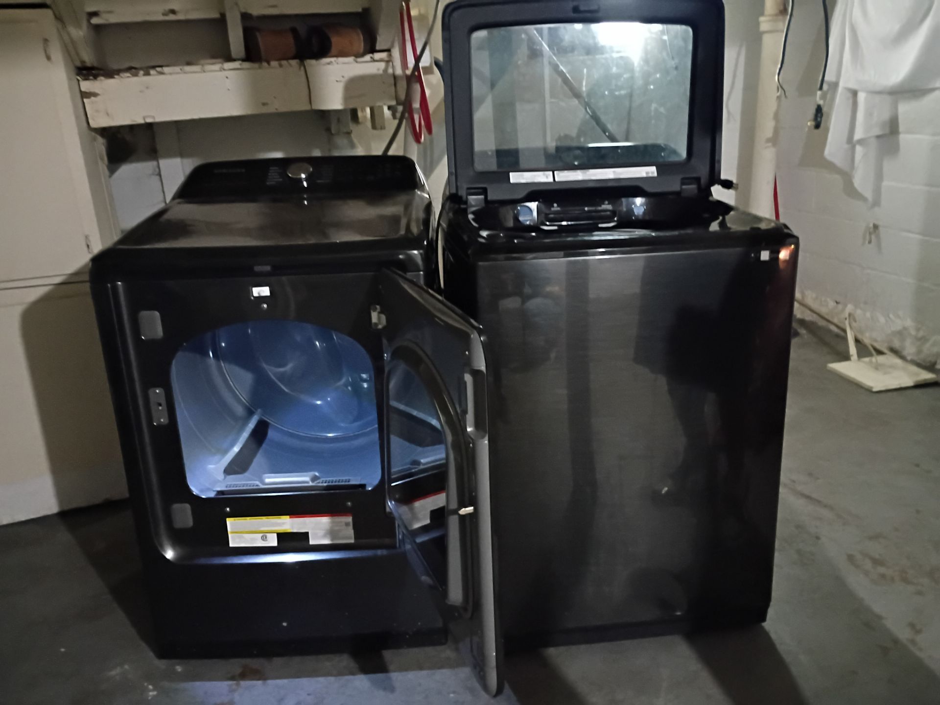 Samsung Smart washer and dryer 2023