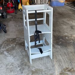Toddler Kitchen Stool With Harness. 
