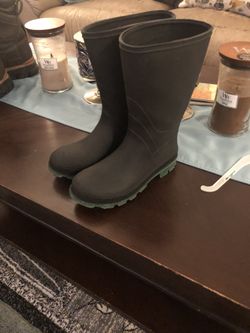 Kids rain boots