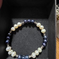 Freshwater Pearls Bracelet 