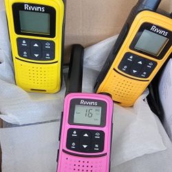 Rivins Walkie Talkie