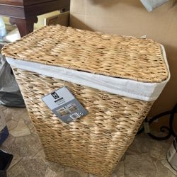 Member’s Mark Laundry Hamper