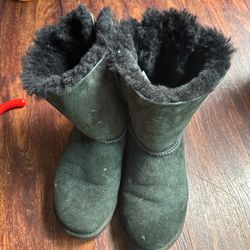 Women’s Bow Ugg