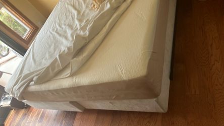 Tempurpedic Cali King Mattress