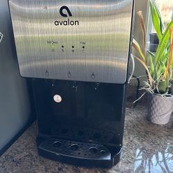 Water Dispenser - Hot & Cold- Avalon Black Fountain Cold And Hot Cooler With New Filters