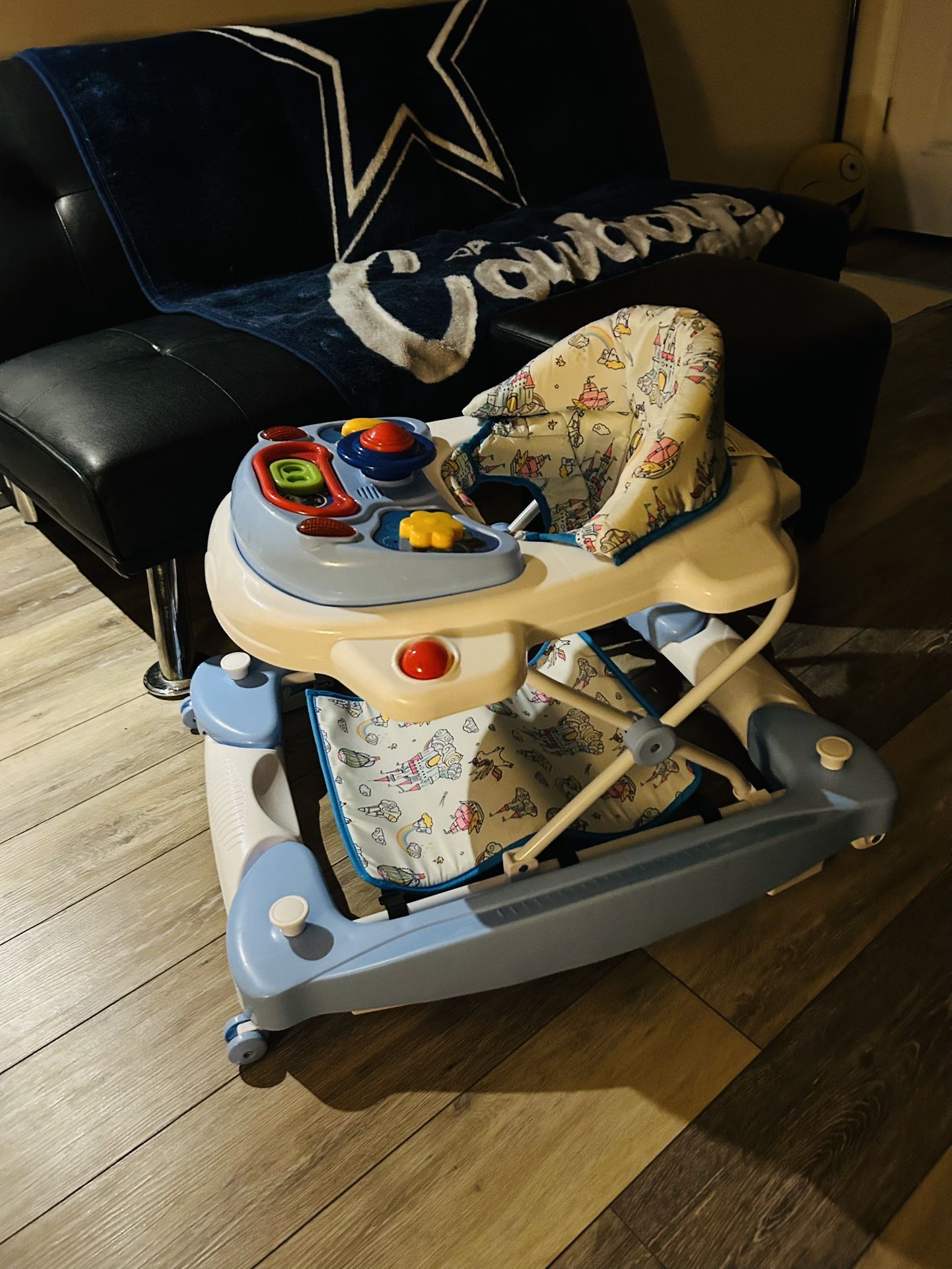 Baby Walker/Bouncer & Baby Tub 
