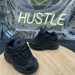 Nike Air Max Plus TD 'Triple Black' Toddler Shoes Sz 5C