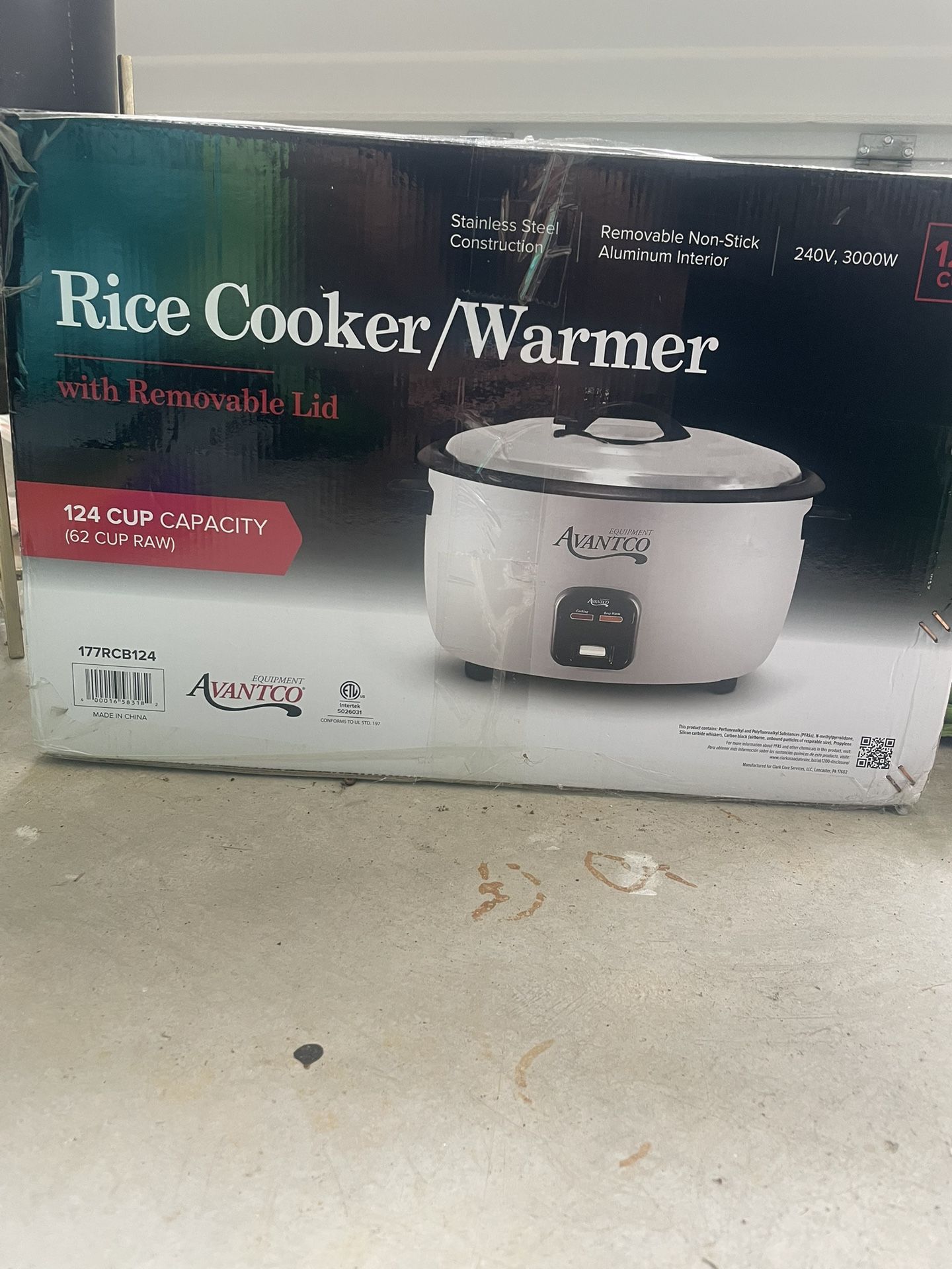 New Avantco Rice Cooker 124 Cups