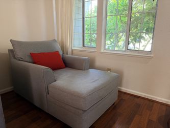 Light Gray Oversized Chaise Lounge Chair – Perfect Reading Nook | Living Spaces | Moving Sale