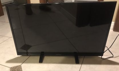 Insignia 32 Inch TV
