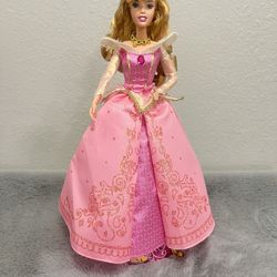 Musical Majesty Special Edition Musical Sleeping Beauty Doll 