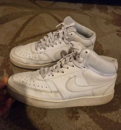 Men's Nike Shoes Size 8.5