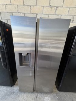 Refrigerator open box