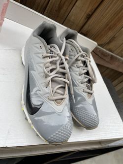 Womens Nike  Baseball Cleats Size 7.5 Adult