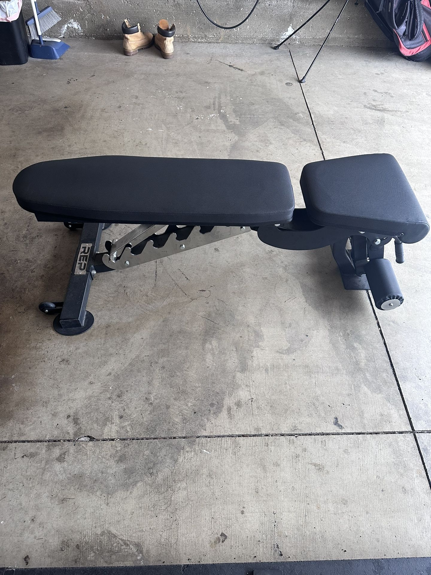 Rep Fitness AB-3000 FID Adjustable Bench – Black