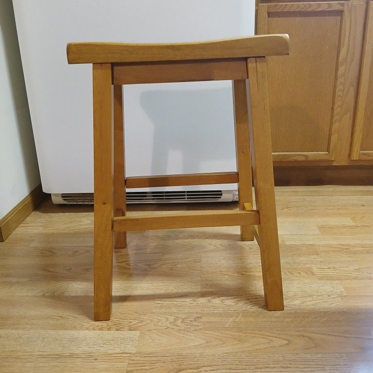 Wood Counter Stool