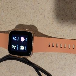 Fitbit FB504