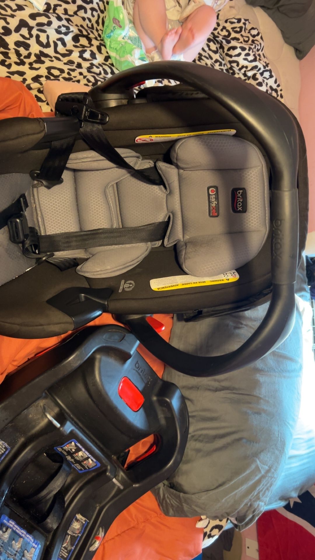 Car seat And Base