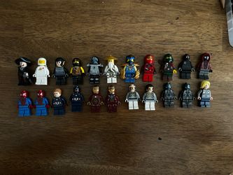 LEGO Minifigure Bundle – Ninjago, Marvel + 2 Higher-Value Figures
