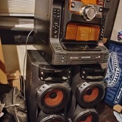 Sony Reciever 300 Watts