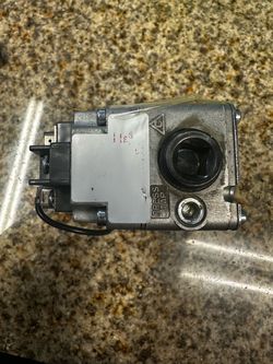 Wall heater Gas control valve