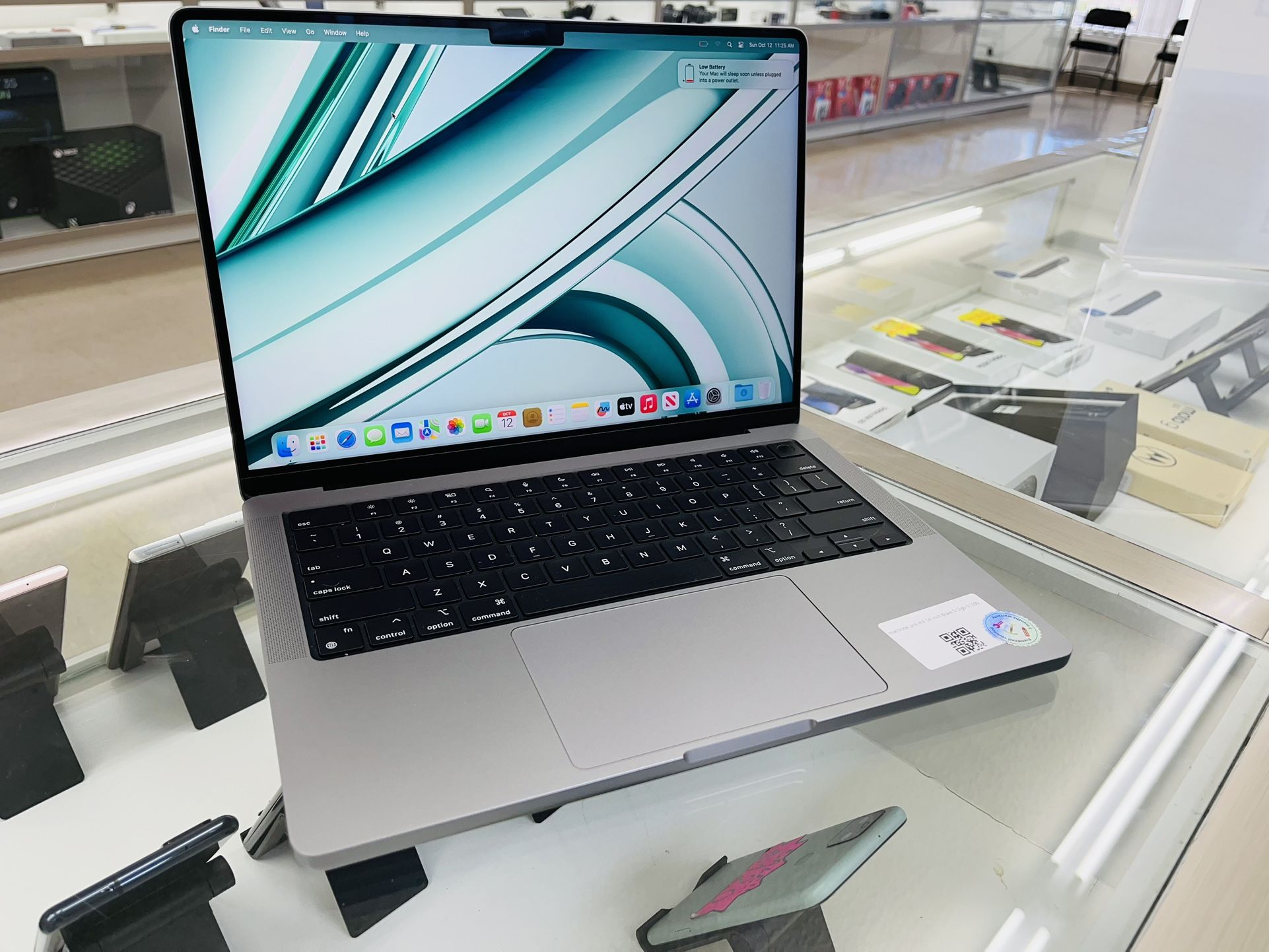 MacBook Pro M3 8gb Ram 512gb Ssd