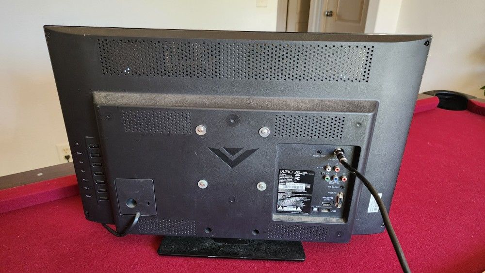 24 In Vizio Tv