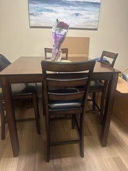 Juego de comedor 4 sillas