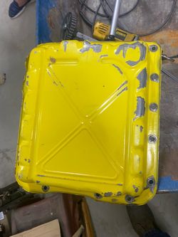 CHEVY 700R4 TRANSMISSION PAN ASKING $35.00 OR BEST OFFER