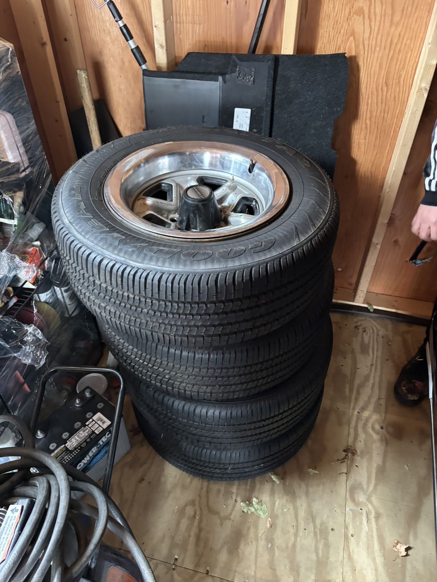 85’ Original Monte Carlo Rims W/ New Tires