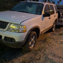 2003 Ford Explorer