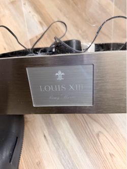 LOUIS XIII DISPLAY CASE
