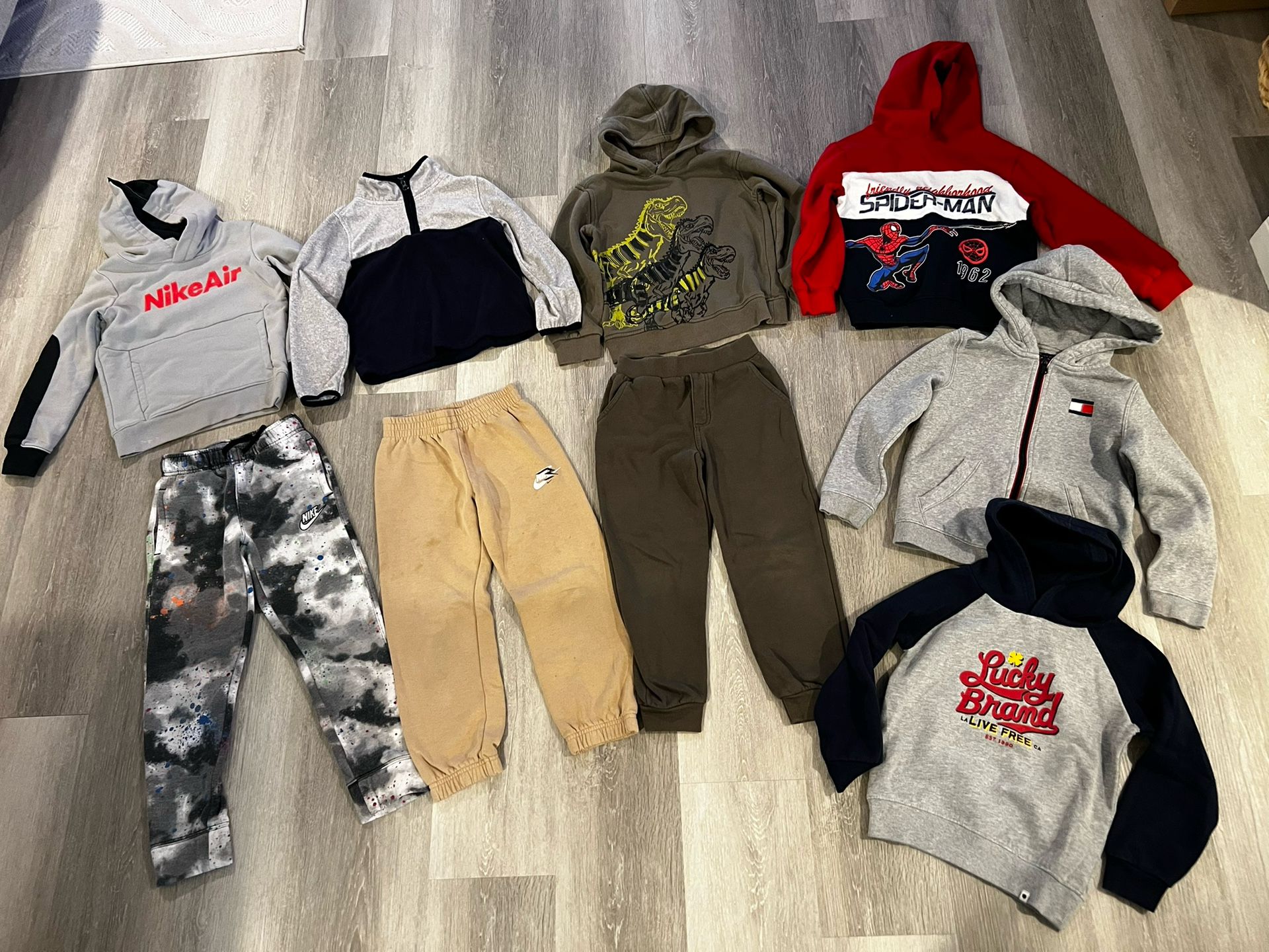 Boys Sweat Pants And Sweaters Size 6-7T Bundle $60