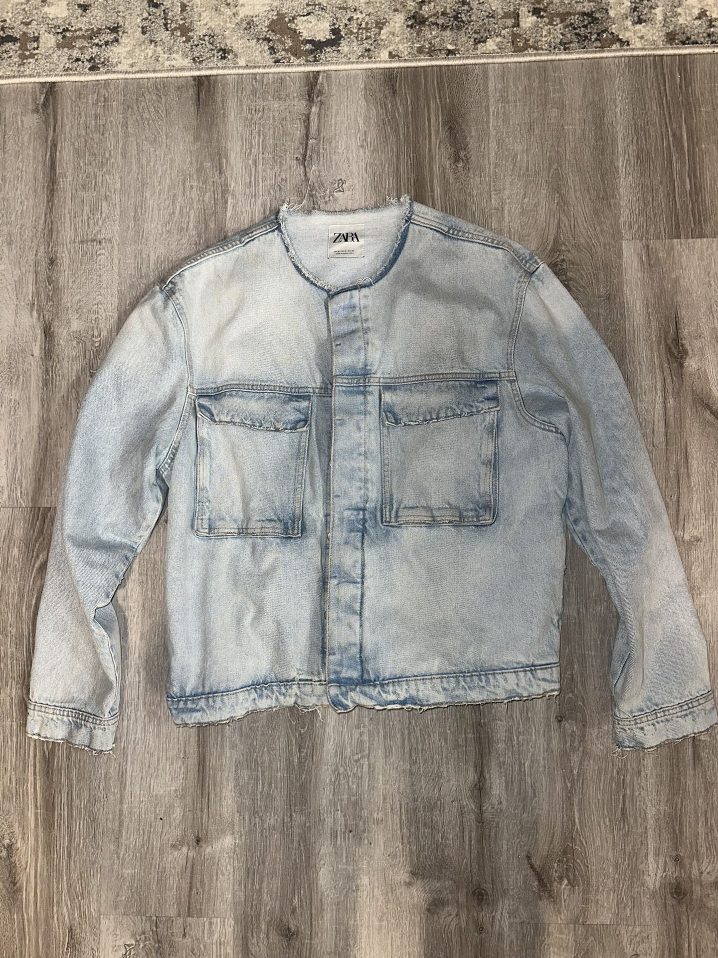 ZARA Irregular HEM denim Jacket XL