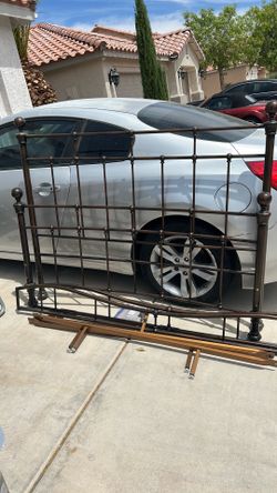 Frame for queen bed 🛌