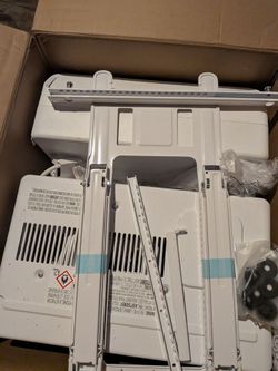Midea air conditioner brand new in box