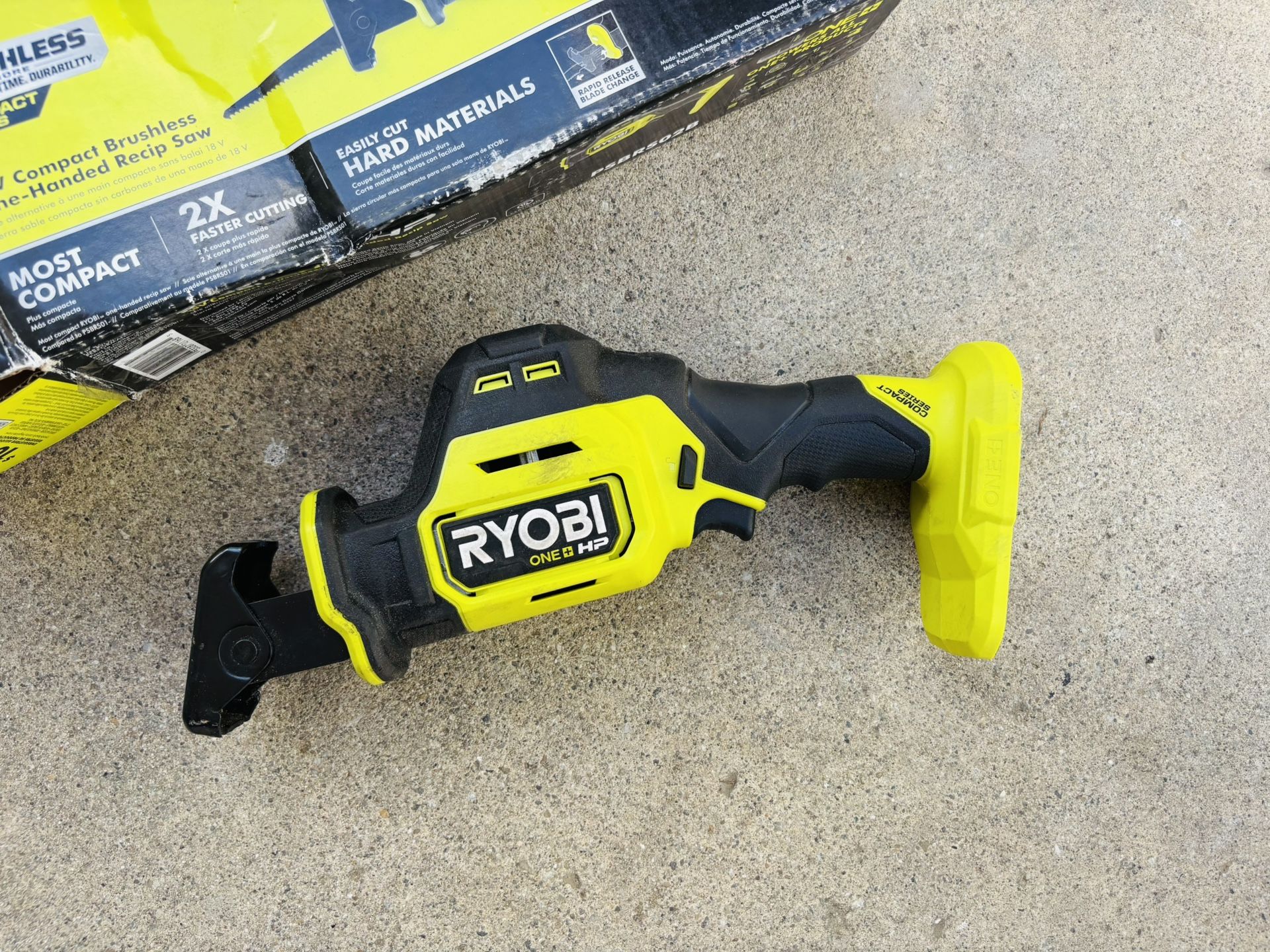 Ryobi ONE+ 18V HP Compact One-Handed Reciprocating Saw (TOOL ONLY/SOLO LA HERRAMIENTA)